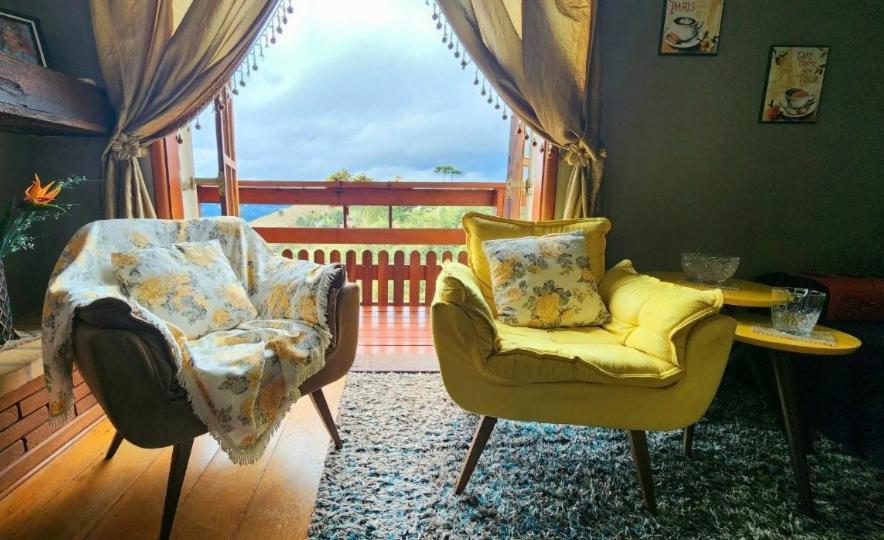 Apartamento Duplex Alto Do Capivari Campos do Jordão